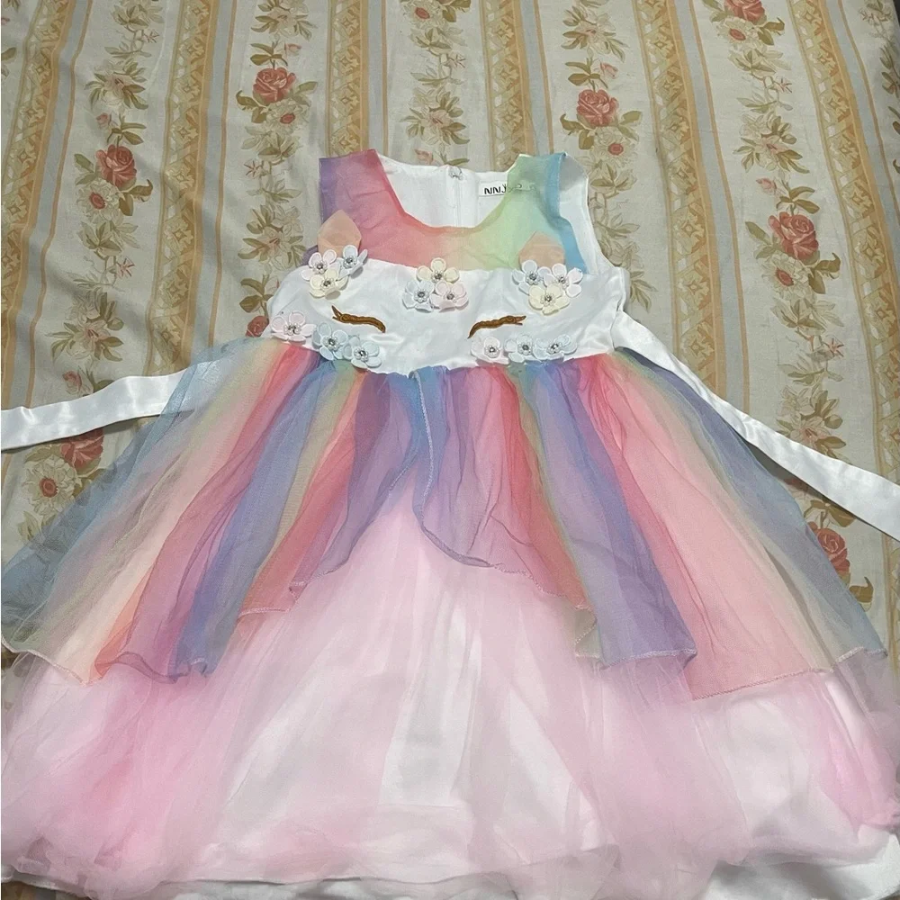 Dress - Picture 1 of 3